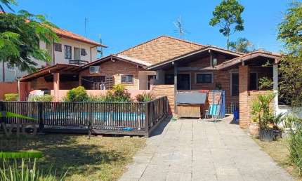 Casa com 4 quartos à venda na Julio José Gonçalves, 162, Barra da Lagoa, Florianópolis por R$ 1.500.000