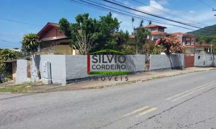 Casa com 2 quartos à venda na Rua Laurindo Januário da Silveira, 1081, Lagoa da Conceição, Florianópolis por R$ 2.100.000