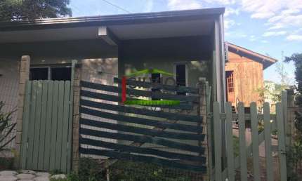Casa com 2 quartos à venda na Geraldino José Vieira, 110, Barra da Lagoa, Florianópolis por R$ 850.000