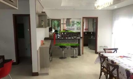 Casa em condomínio fechado com 3 quartos à venda na Rua Laurindo Januário da Silveira, 4317, Porto da Lagoa, Florianópolis por R$ 2.300.000