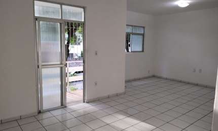 Apartamento com 03 quartos sendo 02 suítes, Bairro Santa Rosa, Campina Grande - PB