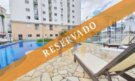 Apartamento com 3 dormitórios para alugar, 68 m² no Guaíra - Curitiba/PR