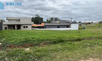Terreno a venda  escriturado  condomínio ninho verde 1 por apenas r$ 45mil
