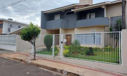 Casa com 3 quartos à venda no San Remo, Londrina 