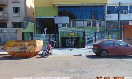 ótima sala comercial - 2 andares - 6 salas - proxima do terminal de onibus