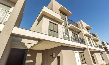 Casa alto padrão em condomínio, pronta para morar no água verde!