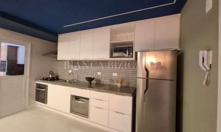 Apartamento 2 Dormitórios, Suíte, Sacada com Churrasqueira no Bacacheri !