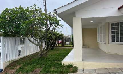 Casa com 4 quartos à venda na Próximo Ao Mar, nº 852, Centro, Xangri-Lá