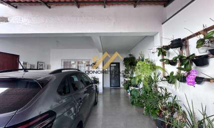 Casa com 3 quartos sendo 2 suítes à venda, 283.46 m² - Vila Todos os Santos - Indaiatuba/SP