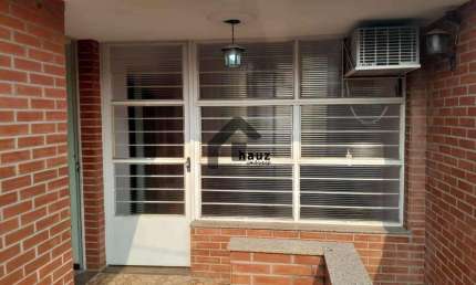 Casa com 6 quartos para alugar na Vila Augusta, Sorocaba 