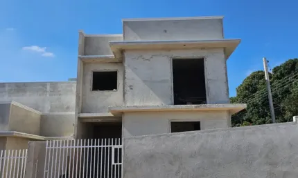 Casa à venda na Rua Antônio Bertoldi, 181, Campo de Santana, Curitiba