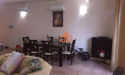 Casa com 3 dormitórios à venda, 166 m² por R$ 980.000,00 - Embaré - Santos/SP