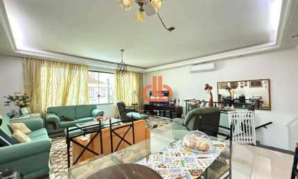 Casa com 3 dormitórios à venda, 240 m² por R$ 2.150.000,00 - Gonzaga - Santos/SP