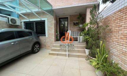 Casa com 4 quartos à venda na Rua . Dr Luis De Faria, 139, Gonzaga, Santos