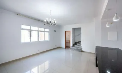 Village com 3 dormitórios para alugar, 136 m² por R$ 6.762/mês - Boqueirão - Santos/SP