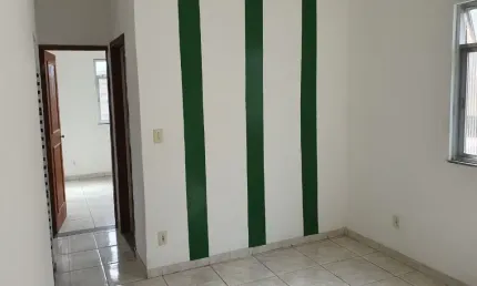 Casa / Sobrado no Porto Novo com 2 quartos e garagem  em frente à distribuidora de gás