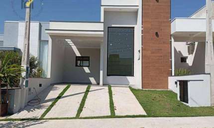 Casa com 3 dormitórios, 105 m² - venda por R$ 890.000 ou aluguel por R$ 4.780,00/mês + IPTU + condomínio - Condomínio Village Moutonnée - Salto/SP