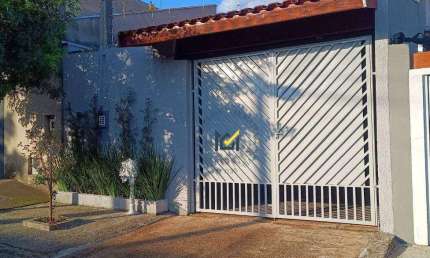 Casa com 3 dormitórios para alugar, 96 m² por R$ 2.712,17/mês - Jardim Nair Maria - Salto/SP