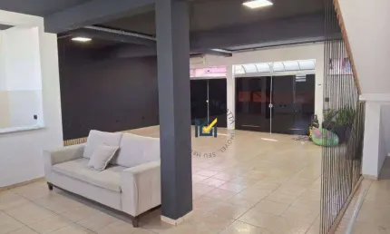Salão para alugar, 120 m² por R$ 3.300/mês - Vila Teixeira - Salto/SP