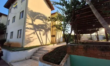 Apartamento com 3 dormitórios à venda, 59 m² por R$ 345.000,00 - Condomínio Village Azaleia - Indaiatuba/SP