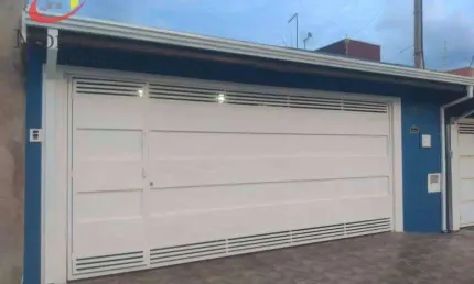 Casa com 3 dormitórios à venda, 161 m² por R$ 480.000,00 - Jardim Santa Marta - Salto/SP