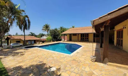 Casa com 4 dormitórios à venda, 550 m² por R$ 900.000 - Condomínio Terras de Santa Rosa - Salto/SP