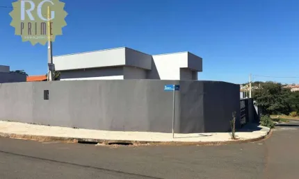 **CASA EM BADY BASSITT** 03 DORMITÓRIOS, AMPLO ESPÇAO PARA FUTURAS AMPLIAÇÕES, por:
