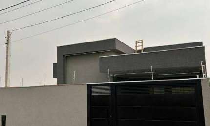 **CASA EM MIRASSOL** 3 DORMITÓRIOS SENDO UM SUÍTE, AMBIENTE TODO INTEGRADO COM ACABAMENTO DE ALTO PADRÃO, por:
