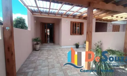Casa com 2 quartos à venda no Tramandaí Sul, Tramandaí 