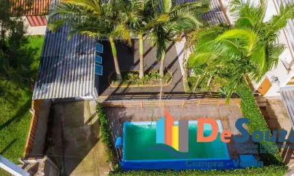 Imóvel  com piscina e pergolado  próximo ao Centro de Nova Tramandai!