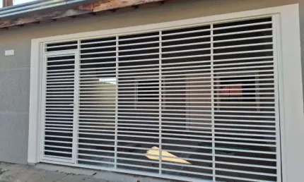 Casa com 2 quartos à venda na Rua Estado de Santa Catarina, 205, Recanto do Guarau, Salto por R$ 350.000