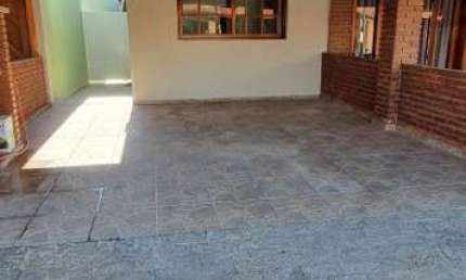 Casa em condomínio fechado com 3 quartos para alugar na Avenida Sete Quedas, 650, Vila Padre Bento, Itu por R$ 2.900