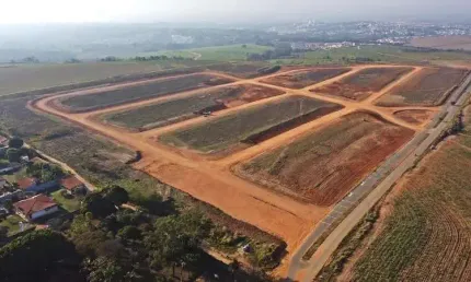Terreno à venda na estrada municipal, 413, seco, salto por r$ 210.000