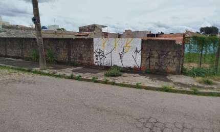 Terreno à venda na Rua Vinte e Quatro de Outubro, 2064, Vila Roma, Salto por R$ 380.000