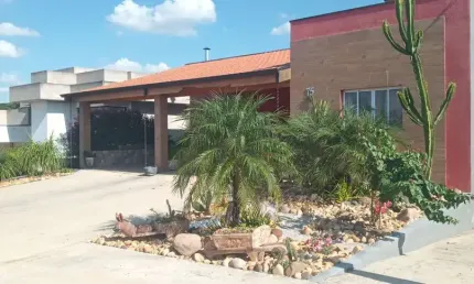 Casa em condomínio fechado com 5 quartos à venda na Rua dos Sabiás, 75, Terras de Santa Izabel, Salto por R$ 1.300.000