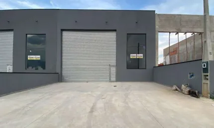 Barracão / Galpão / Depósito à venda na Avenida Walter Nardelli, 722, Jardim Guarujá, Salto por R$ 1.100.000