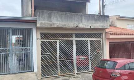 Casa com 3 quartos à venda na Rua Eduardo Schivittaro, 251, Jardim São João, Salto por R$ 250.000