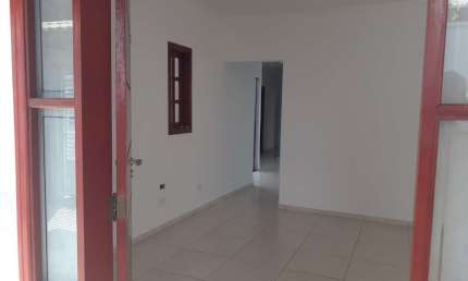 Casa com 3 quartos à venda na Rua Praia de Itapuã, 111, Jardim Sol D'Icaraí, Salto por R$ 480.000