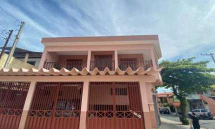 Casa com 3 quartos à venda na Rua dos Caras, 155, Salto de São José, Salto por R$ 900.000
