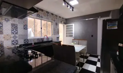 Casa com 2 quartos à venda na Rua Paulo Malimpensa, 41, Jardim Santa Lúcia, Salto, 130 m2 por R$ 280.000