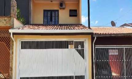 Casa com 3 quartos à venda na Rua das Bromélias, 241, Residencial Porto Seguro, Salto, 182 m2 por R$ 560.000