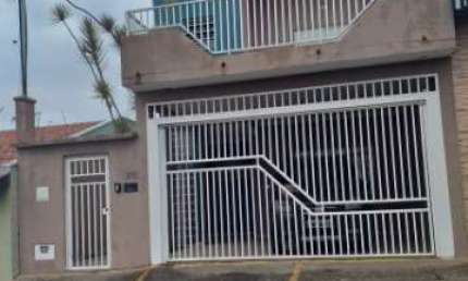 Casa com 3 quartos à venda na Rua Antonio Almeida Campos, 30, Jardim Saltense II, Salto por R$ 583.000