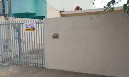 Casa com 3 quartos à venda na Rua Duarte Coelho, 764, Jardim Santa Marta, Salto por R$ 320.000