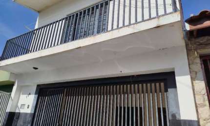 Casa com 3 quartos para alugar na Rua Itapetininga, 106, Jardim da Cidade, Salto por R$ 2.800