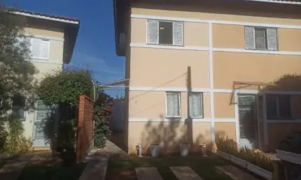 Casa em condomínio fechado com 2 quartos à venda na rua congo, .89, jardim planalto, salto por r$ 360.000