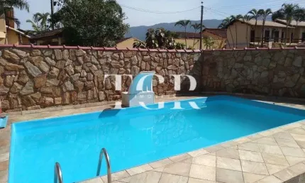 Casa Geminada à venda com 3 quartos e 163m² - Bertioga/SP