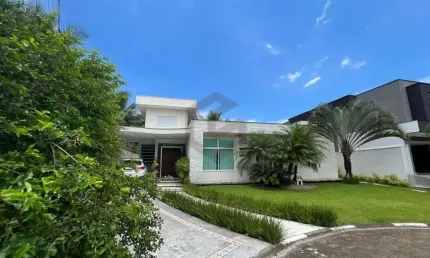 Casa no Condomínio Bougainville no Bairro Maitinga, Bertioga/SP