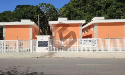 Villágio superior com área de serviço - bertioga/sp