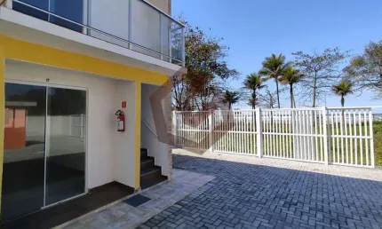 Villágio com saída para praia - Vista Linda/Bertioga