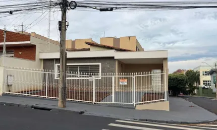Casa para Venda em Ribeirão Preto, Jardim Paulista, 3 dormitórios, 1 banheiro, 2 vagas